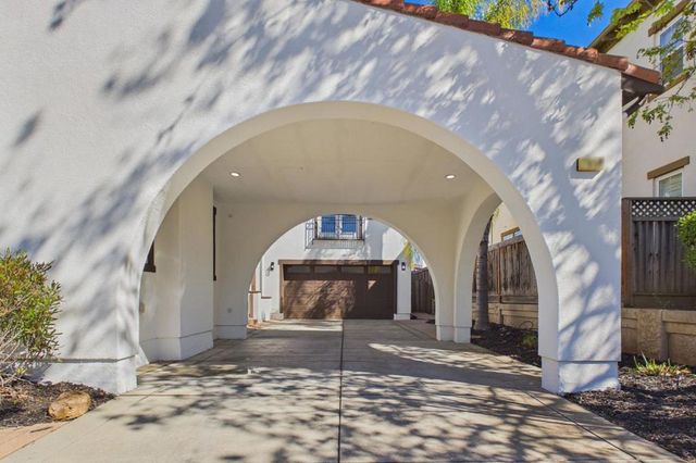 7656 Hackett Drive, Gilroy, CA 95020