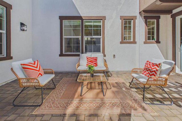 7656 Hackett Drive, Gilroy, CA 95020