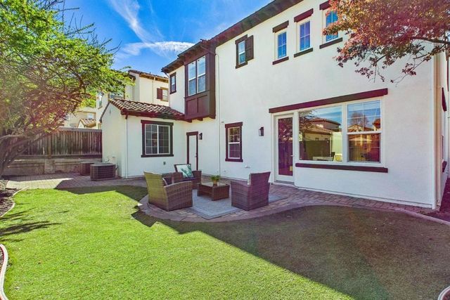 7656 Hackett Drive, Gilroy, CA 95020