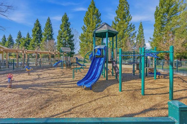 7656 Hackett Drive, Gilroy, CA 95020