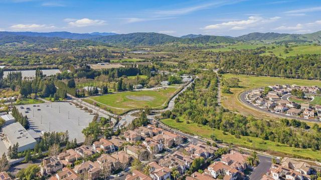 7656 Hackett Drive, Gilroy, CA 95020