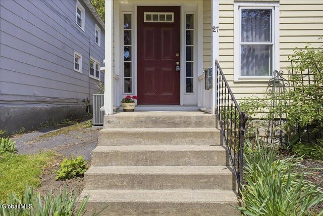 27 Marvin Street, Saratoga Springs, NY 12866