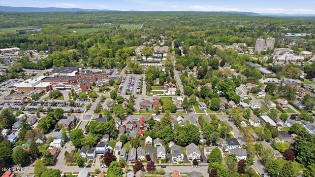 27 Marvin Street, Saratoga Springs, NY 12866