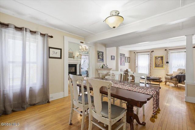 27 Marvin Street, Saratoga Springs, NY 12866
