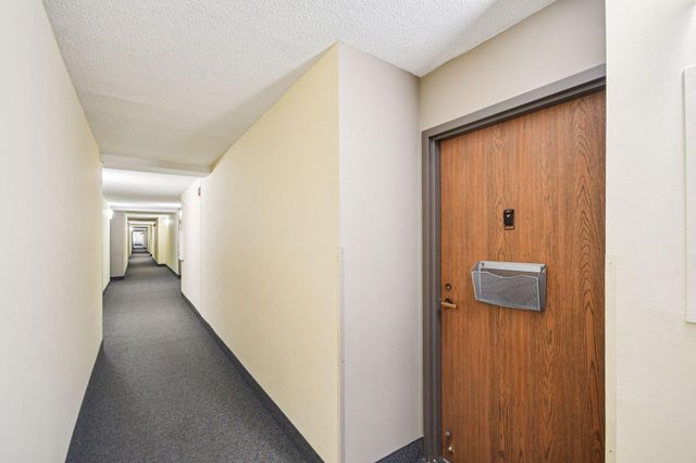 2601 Kenzie Terrace 217, Saint Anthony, MN 55418