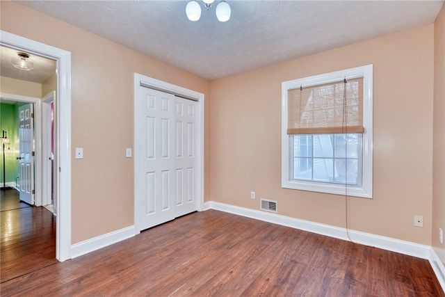 1272 State Road, Webster, NY 14580