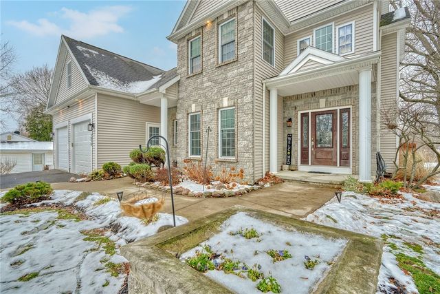 1272 State Road, Webster, NY 14580