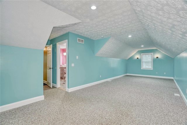 1272 State Road, Webster, NY 14580