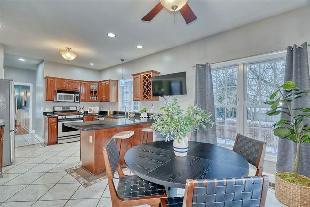 1272 State Road, Webster, NY 14580