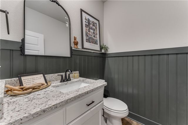13 Hinckley Circle, Bella Vista, AR 72714