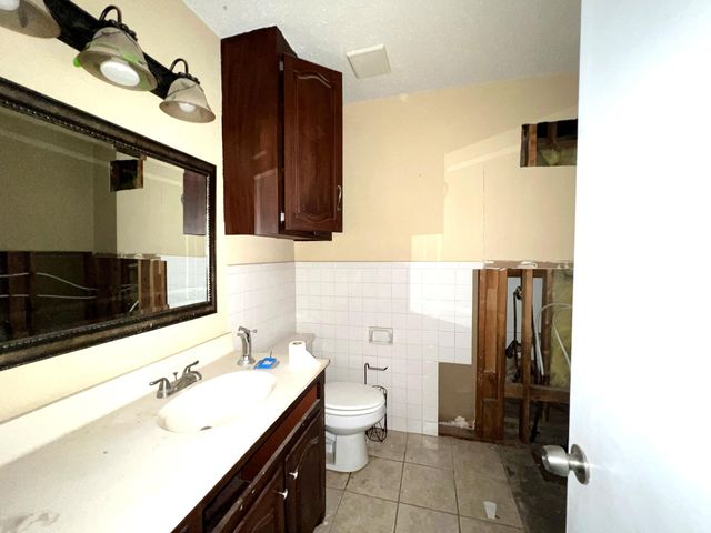 7807 Vernon Avenue, Lubbock, TX 79423
