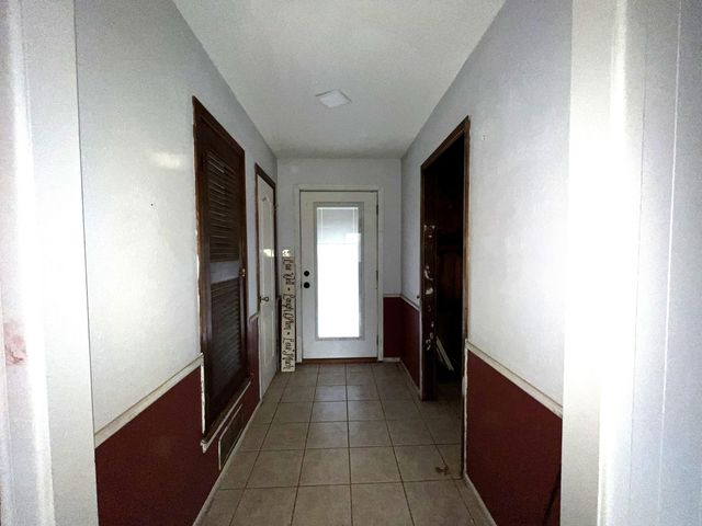 7807 Vernon Avenue, Lubbock, TX 79423