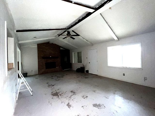 7807 Vernon Avenue, Lubbock, TX 79423