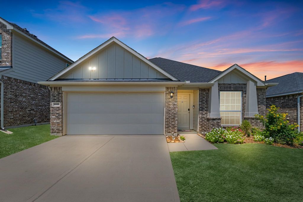 10010 Cottontail Court, Magnolia, TX 77354