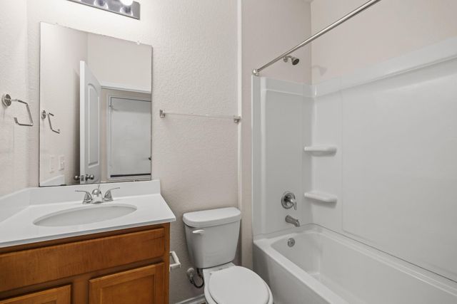 100 Normal School WAY, Liberty Hill, TX 78642