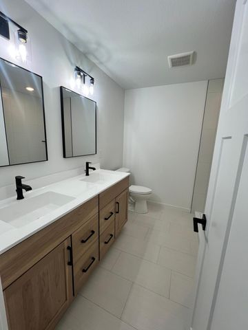 1426 Sunrise Avenue SE, Rochester, MN 55904