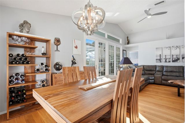 732 LIGHTHOUSE DRIVE, Tarpon Springs, FL 34689