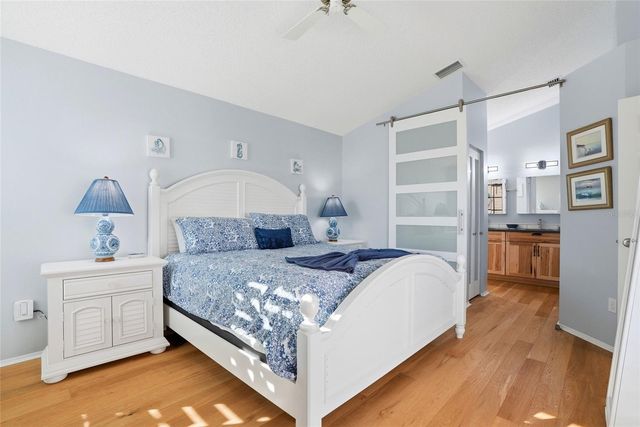 732 LIGHTHOUSE DRIVE, Tarpon Springs, FL 34689