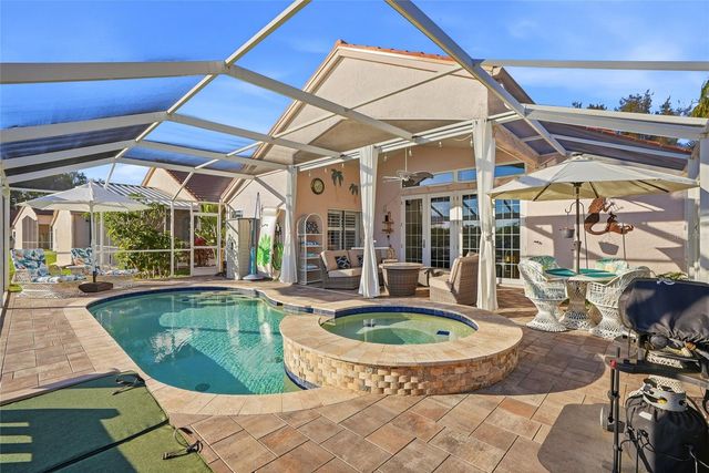 732 LIGHTHOUSE DRIVE, Tarpon Springs, FL 34689