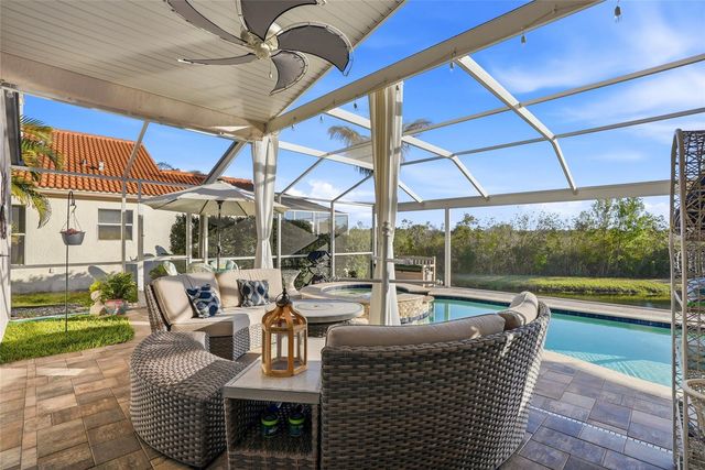 732 LIGHTHOUSE DRIVE, Tarpon Springs, FL 34689