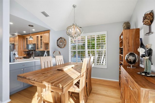 732 LIGHTHOUSE DRIVE, Tarpon Springs, FL 34689