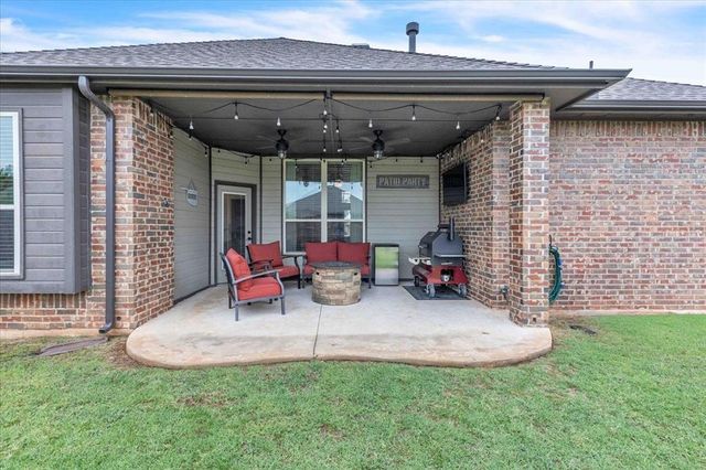 15925 POSITANO Drive, Edmond, OK 73013