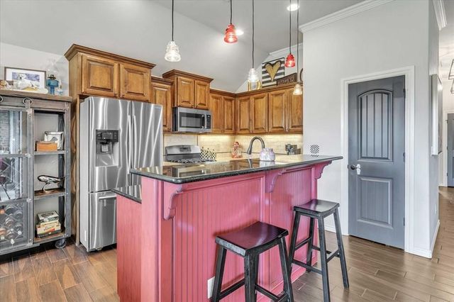 15925 POSITANO Drive, Edmond, OK 73013