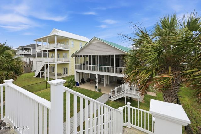 1023 1st Street, Holly Ridge, NC 28445