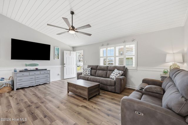 1023 1st Street, Holly Ridge, NC 28445