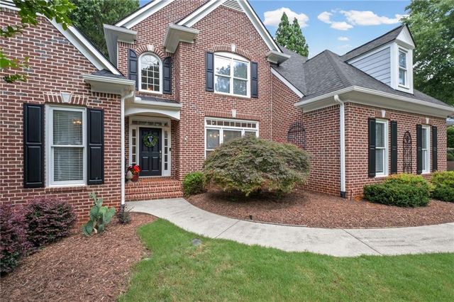707 Inverness Way, Canton, GA 30115