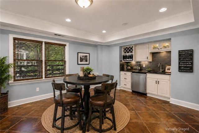 707 Inverness Way, Canton, GA 30115