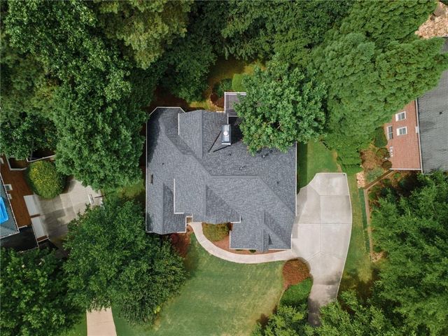 707 Inverness Way, Canton, GA 30115