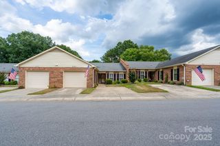 541 Camrose Circle NE, Concord, NC 28025