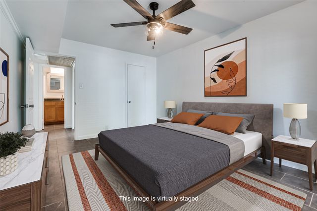 5234 Fleetwood Oaks Avenue 120, Dallas, TX 75235