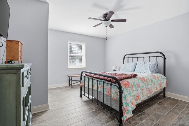 10225 Blackwater Rd, Baker, LA 70714