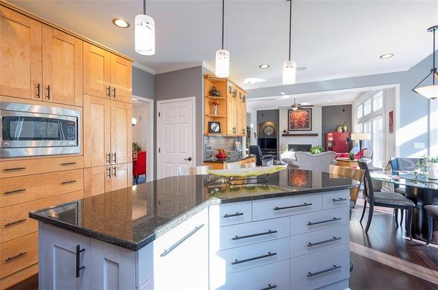 11541 S Brentwood Street, Olathe, KS 66061