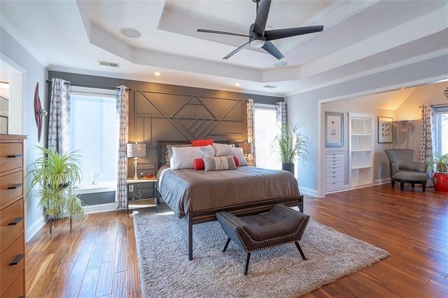 11541 S Brentwood Street, Olathe, KS 66061