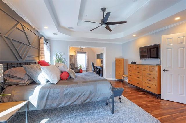 11541 S Brentwood Street, Olathe, KS 66061