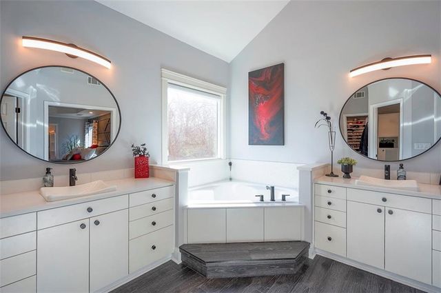 11541 S Brentwood Street, Olathe, KS 66061