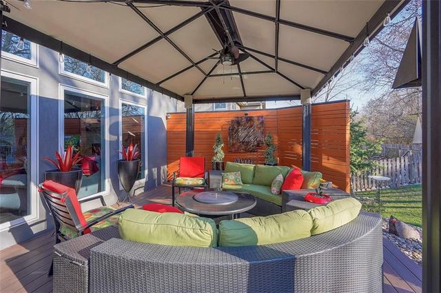 11541 S Brentwood Street, Olathe, KS 66061