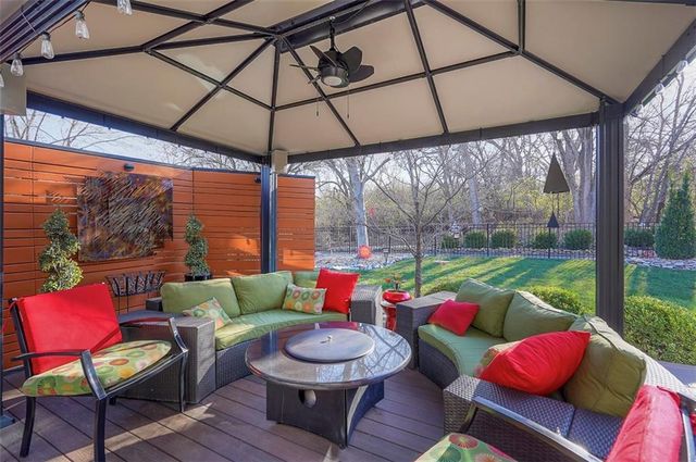 11541 S Brentwood Street, Olathe, KS 66061