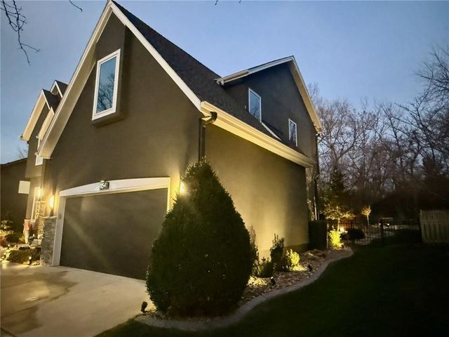 11541 S Brentwood Street, Olathe, KS 66061