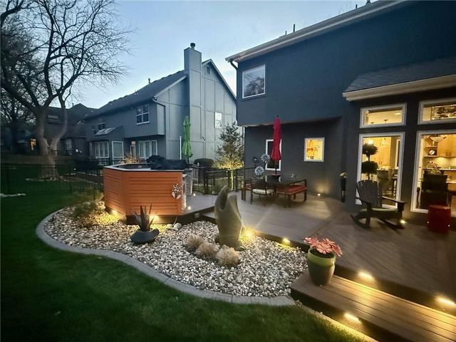 11541 S Brentwood Street, Olathe, KS 66061