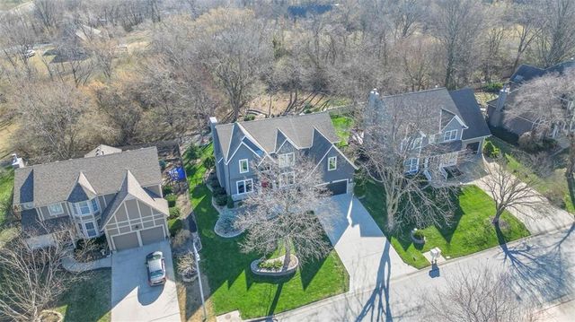 11541 S Brentwood Street, Olathe, KS 66061