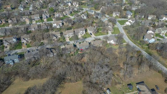 11541 S Brentwood Street, Olathe, KS 66061