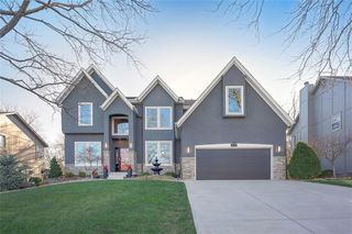 11541 S Brentwood Street, Olathe, KS 66061