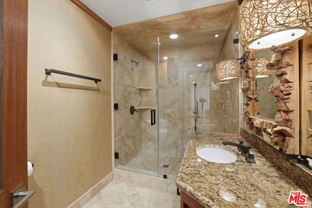 17424 Cumpston Street, Encino (los Angeles), CA 91316