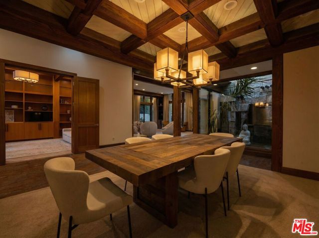 17424 Cumpston Street, Encino (los Angeles), CA 91316