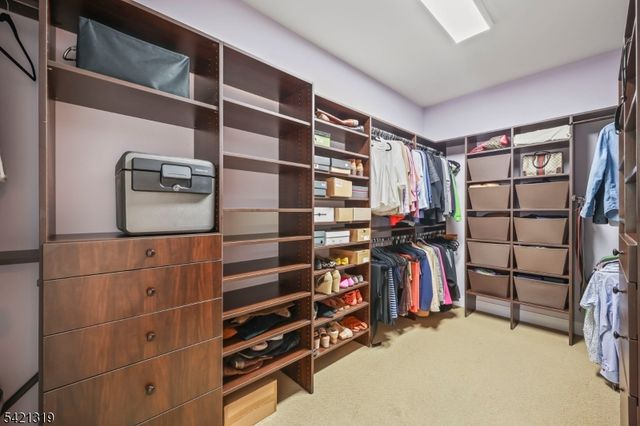 12 Skyline Dr, Randolph Twp., NJ 07869