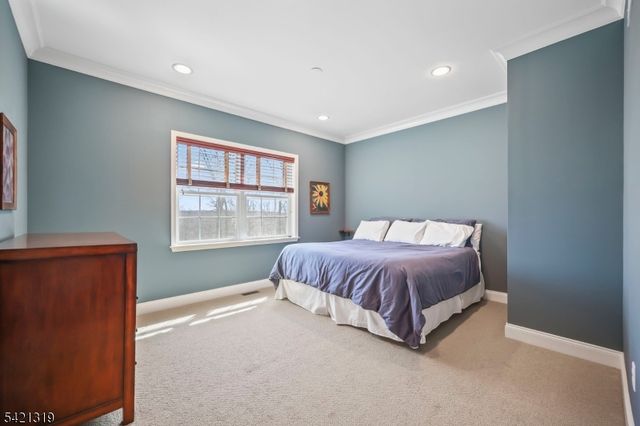 12 Skyline Dr, Randolph Twp., NJ 07869